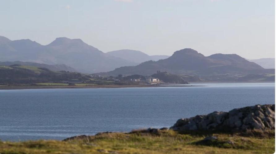 Hafan Y Mor Holiday Park Chwilog Buitenkant foto